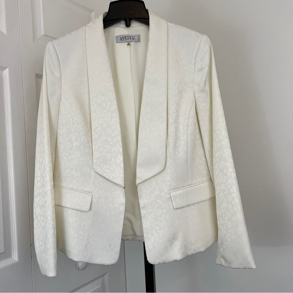 Kasper Jackets & Blazers - Kasper Size 10 Ivory Single Breasted Shawl Long Sleeve Jacket Blazer Lined